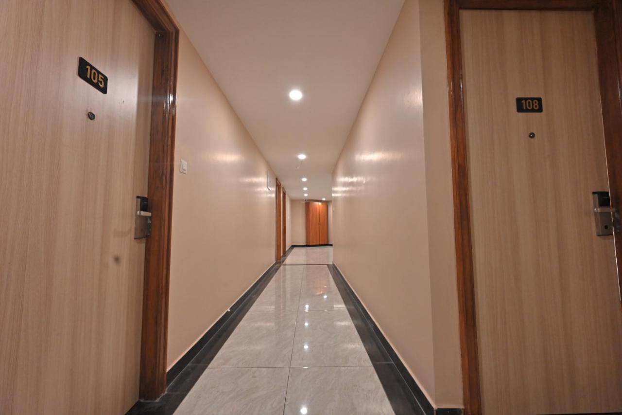 Hotel Cr Rivera Madurai Exteriér fotografie